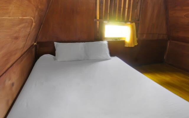 Hotel O Awenk Homestay Near SD Gunung Wakul