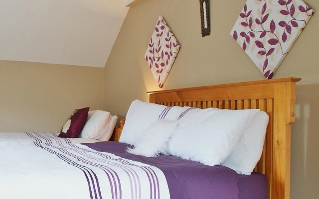 Strand's-End House B&B