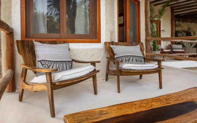 Mawimbi Boutique Hotel