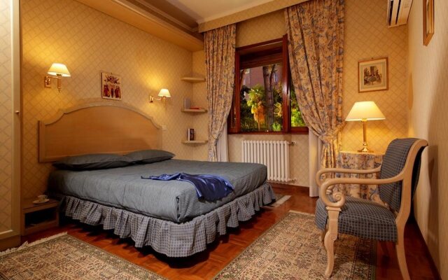 Aurelia Residence
