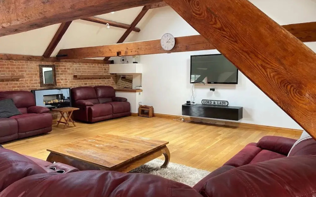 Villa Hobland Barn in Hopton