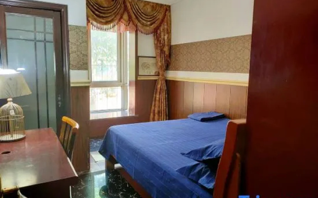 Phoenix Accommodation (Wuhan Communication College  Branch)
