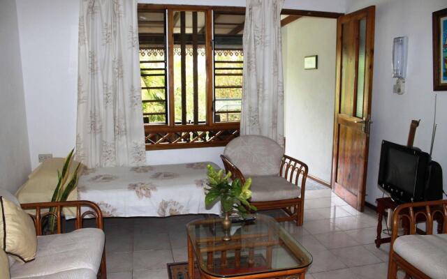 Romance Bungalows