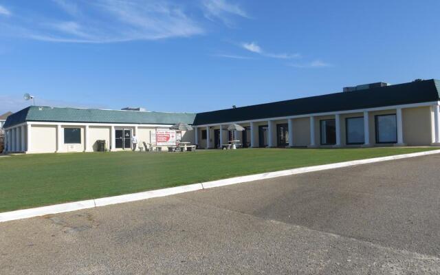 Dothan National Golf Club and Hotel