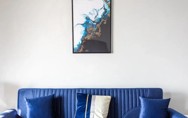 Compass Point by Sorted Stay