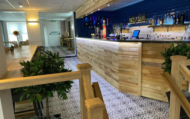 Waverley Hotel