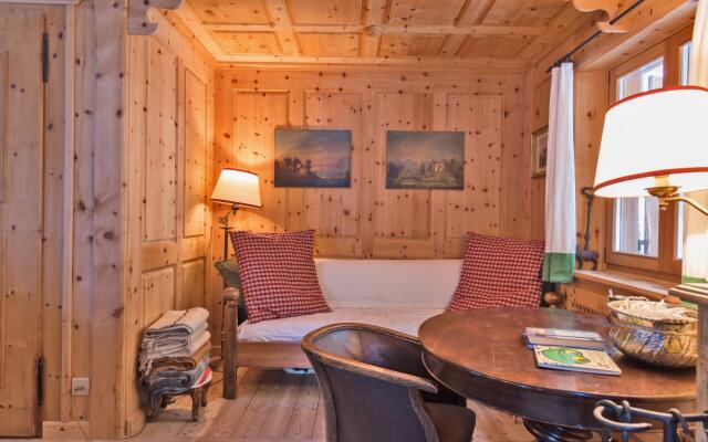 Chalet Gulas - La Punt-Chamues-ch