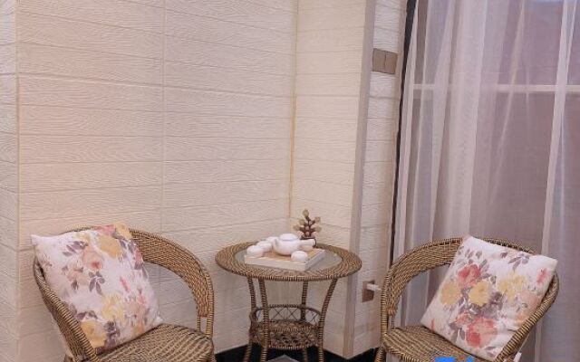 Aixi·Xiaozhu Serviced Apartment (Haikou Wanda Plaza)