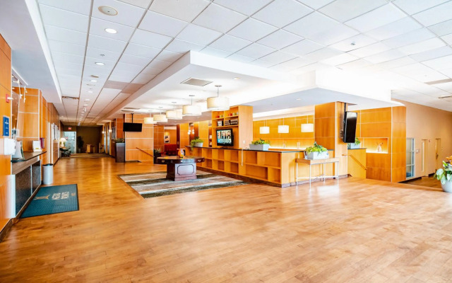 Metro Points Hotel