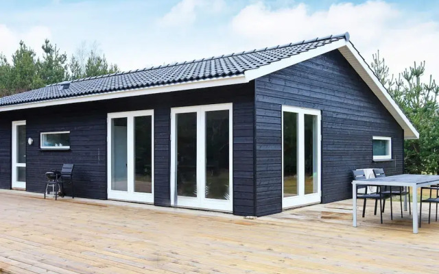 6 Person Holiday Home in Strandby-by Traum