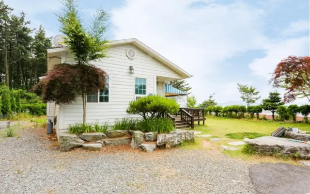 Seosan Jungwang Pension