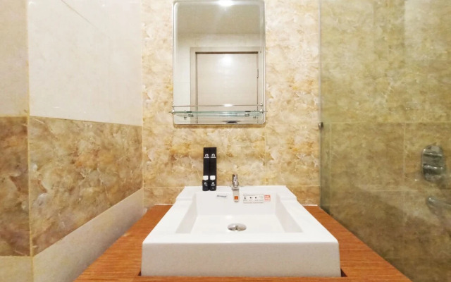 Fancy And Comfortable Studio At Mataram City Apartment