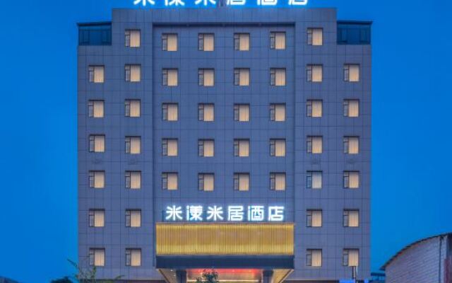 MEYO Hotel