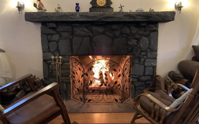 Georgian Garden Inn