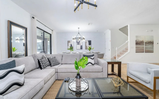 9BR Family Villa Pool Near Disney