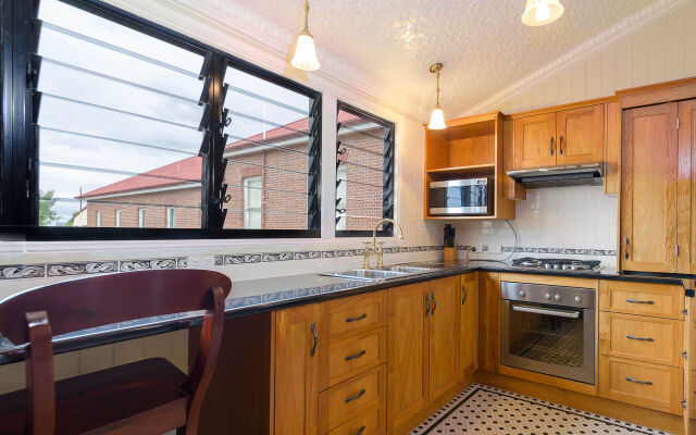 Criterion Hotel Warwick