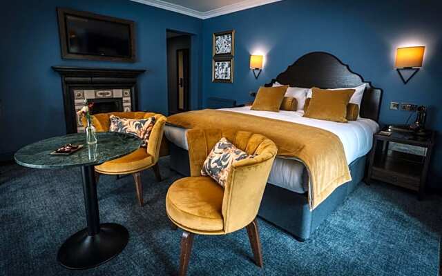 Bridge House Hotel & Silver Howe View Cottage