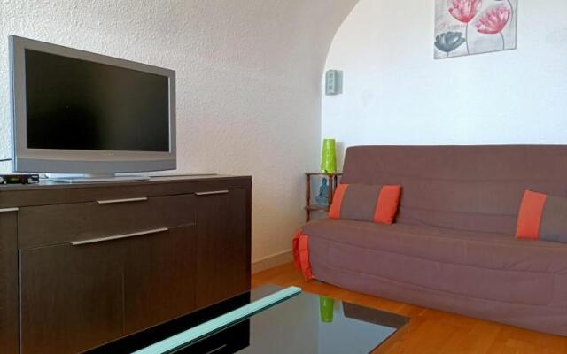 Charmant Appartement vue PORT DE GRUISSAN 5DROM44K