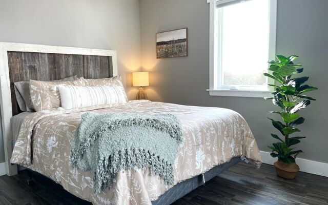 Relaxing Riverside 10 Minutes to Shipshewana