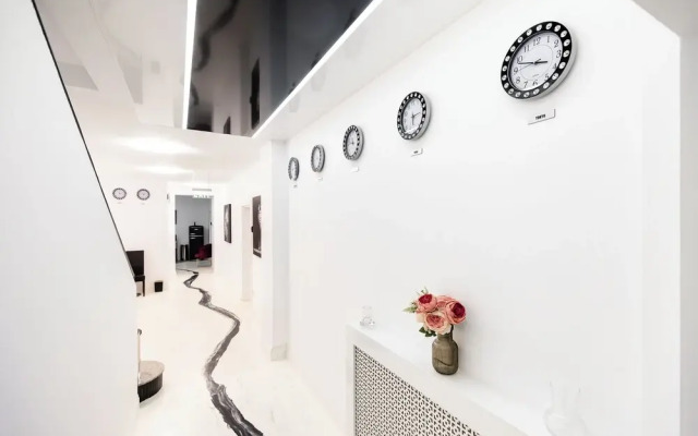 Bucharest Studios Hollywood Room