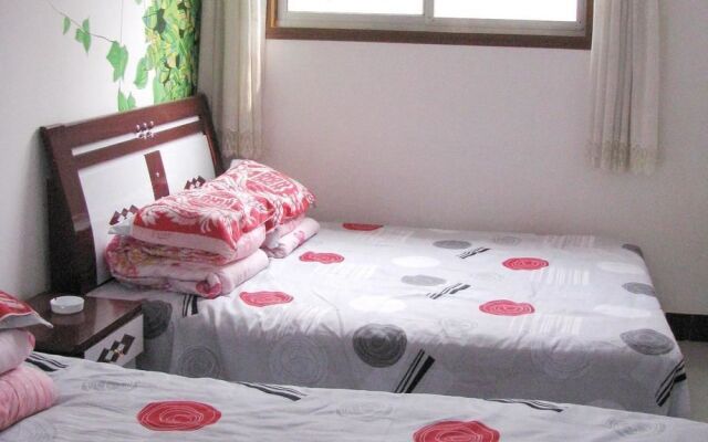 Penglai Rongjun Fisher Apartment