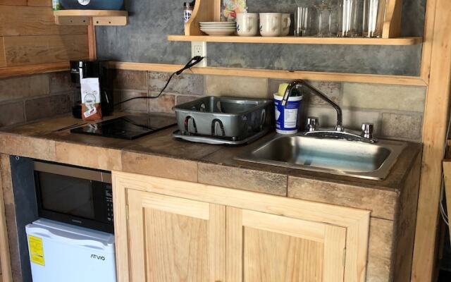 Room-cozy Studio With Heating Near San C