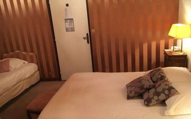 Logis Hotel De La Poste