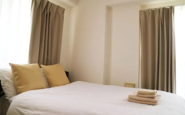 Ocean Partners Rebanga Namba Apartment
