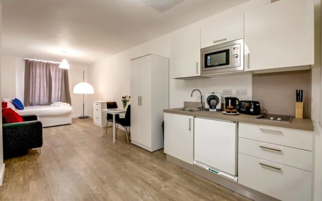 Bright And Modern Studio In Liverpool City Centre!