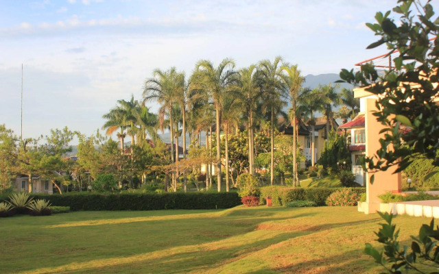 Villa Sophia Cimacan Puncak