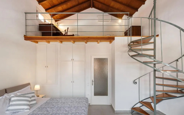 Esperos Apartment in Sporades
