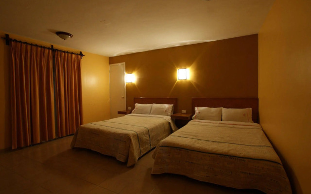 Hotel Azucena