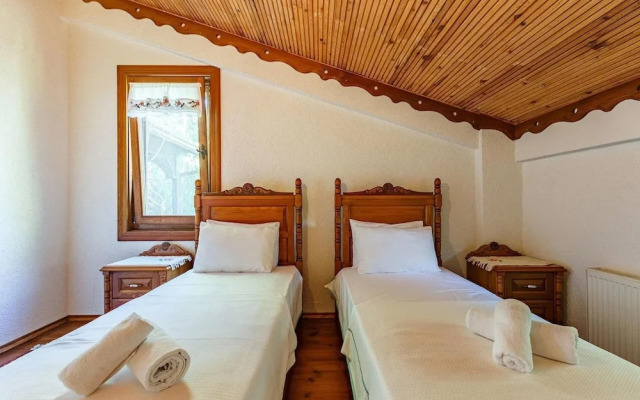 Lake Sapanca Breathtaking Private Villa Retreat