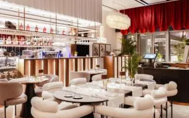 Lusso Hometels J One Business Bay