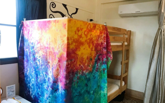 HouseNandoor - Hostel