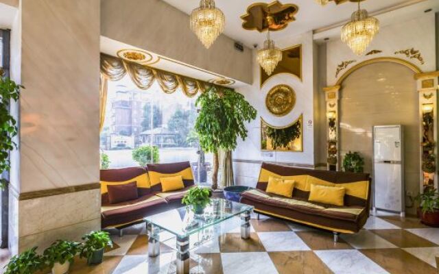 Yixing Xiahao Hotel