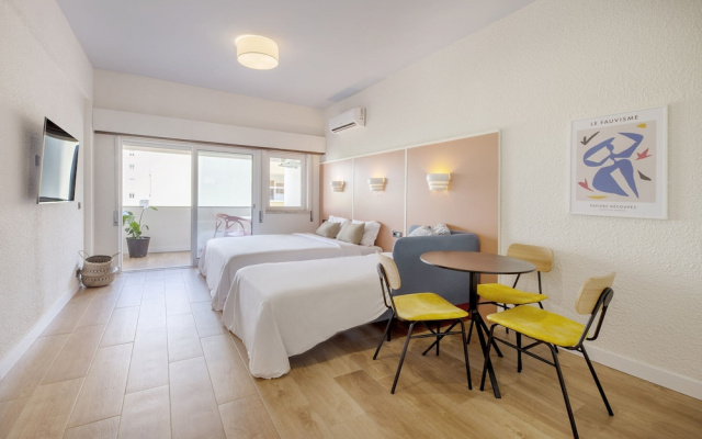 Amarelo Studio by Olala Homes