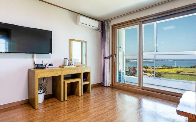 Jeju Amor House Pension