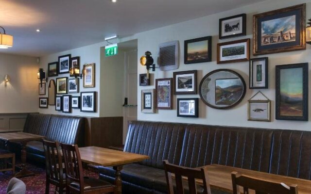 The White Hart Hotel Wetherspoon