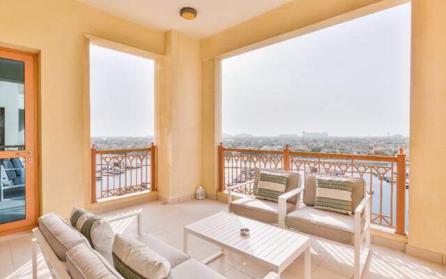 Marvelous 2BR Apt. in Palm Jumeirah