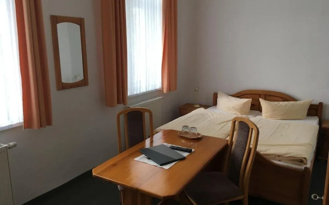 Stadtsee-Pension Schade