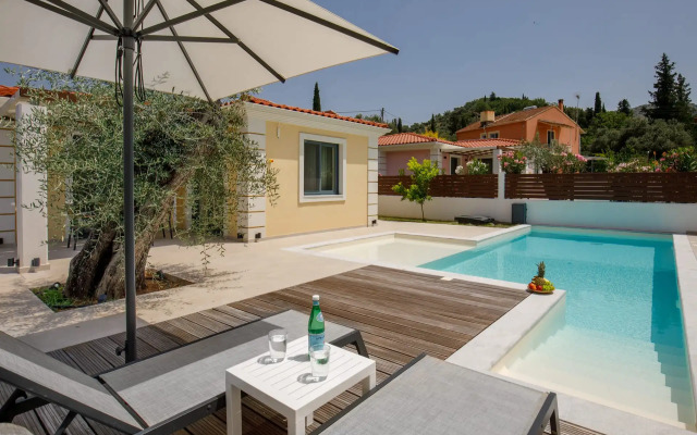 Perithia Suites