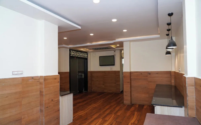 Happy Stay by OYO Rooms