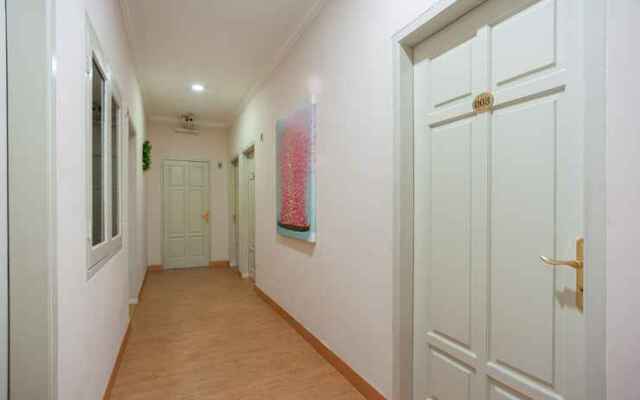 Urbanview Hotel Jagakarsa by RedDoorz