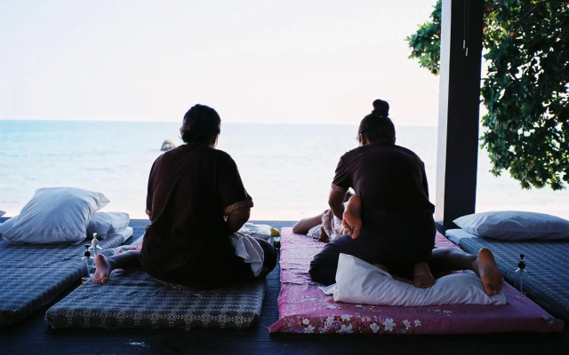 Silver Beach Resort