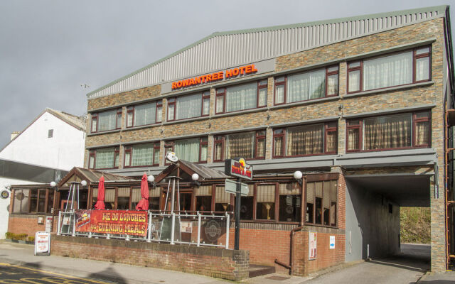 Rowantree Hotel
