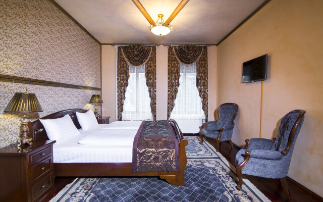 Rubezahl Marienbad Luxury Historical Castle Hotel & Golf - Castle Hotel Collection