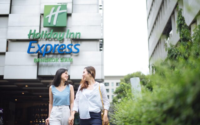 Holiday Inn Express Bangkok Siam, an IHG Hotel