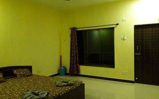 Aashirwad Paying Guest House