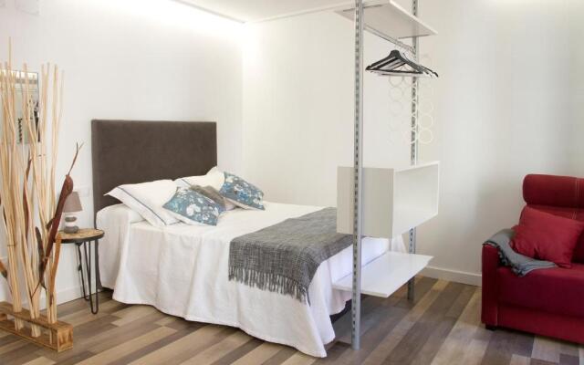 Acio blanco. Loft en el Casco Histórico de Ourense
